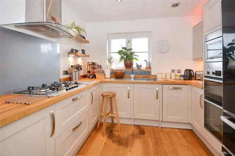 2 Cherry Court, Headingley, Leeds, LS6 2WB