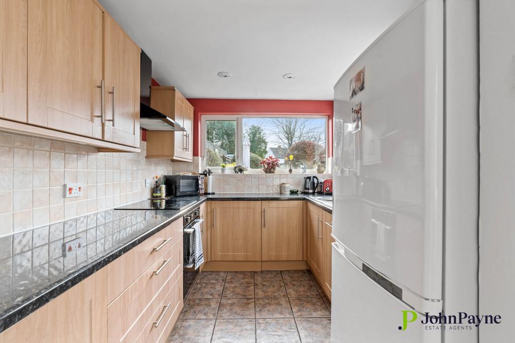 Fitted Kitchen