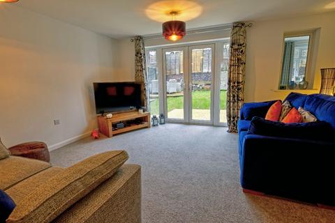 3 bedroom link detached house for sale - Clanfield, Waterlooville PO8