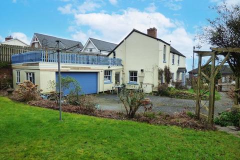 4 bedroom semi-detached house for sale, Sunflower, Cowleigh Road, Malvern, Worcestershire, WR14 1QE