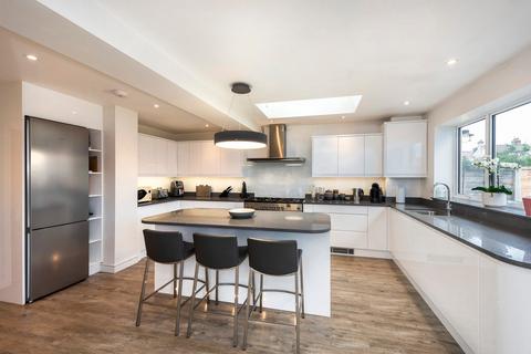 89 Farnham Road, Welling, DA16 1LG