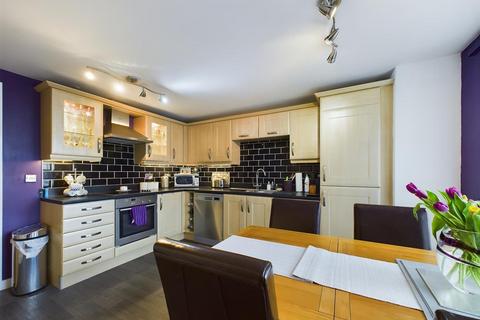 2 bedroom apartment for sale, Winslow Court, Cullercoats