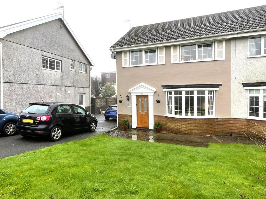 Eastlands Park, Swansea 3 bed semidetached house for sale