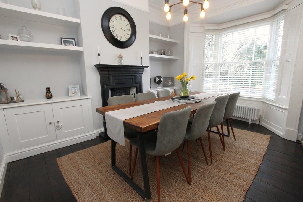 Love Lane, Oldswinford, Stourbridge, DY8 3 bed terraced house for sale