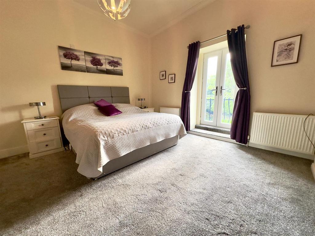 Bedroom 5.jpeg