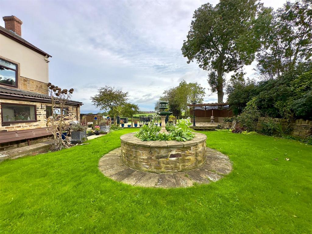 Garden 1.jpeg