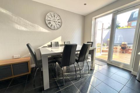 3 bedroom house for sale, Sutton View, Temple Normanton, Chesterfield