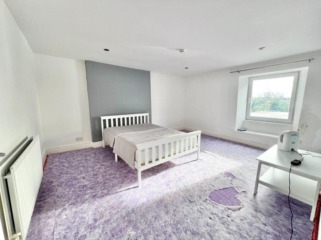 First floor flat