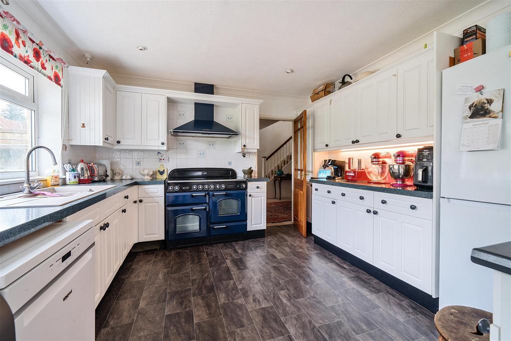 Kitchen.jpg