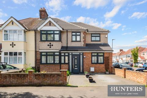 5 bedroom house for sale - Oxford Avenue, Hounslow