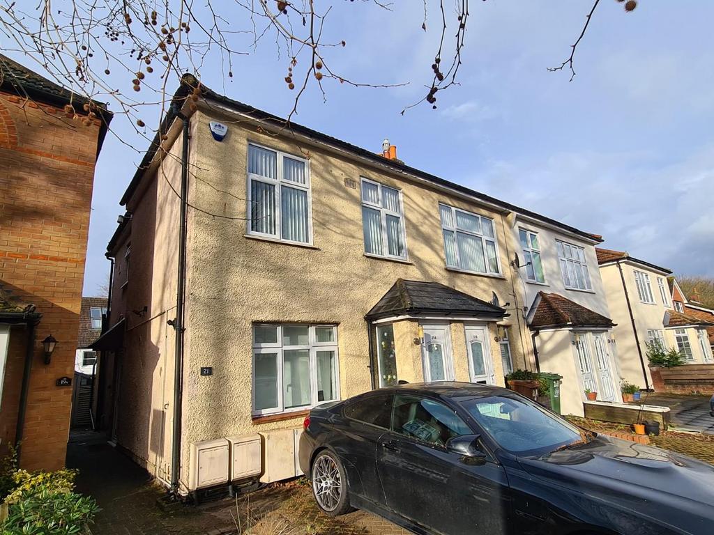 Ruskin Road, Carshalton 3 bed for sale £350,000