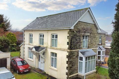 29 Felindre Road, Pencoed, Bridgend, CF35 5PB
