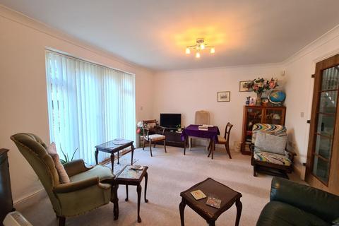 5 Lakin Close, Carshalton, SM5 3DU