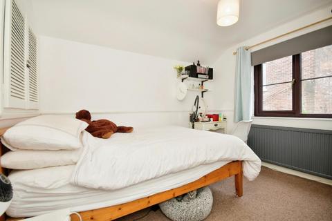 22 Shirley Road, Sheffield, S3 9AH