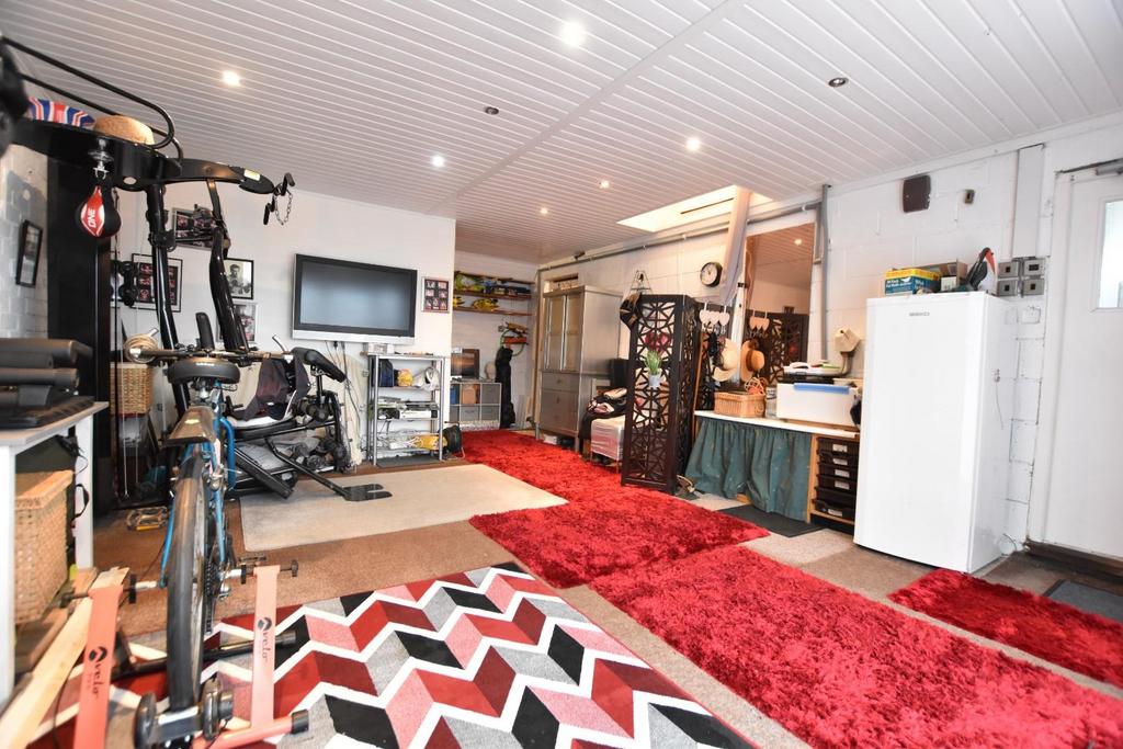 Double Garage