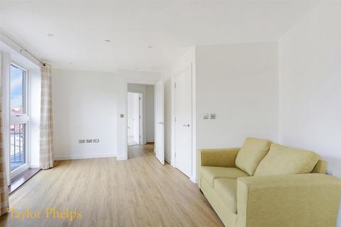 1 bedroom apartment to rent, Navigation Drive, Ware SG12