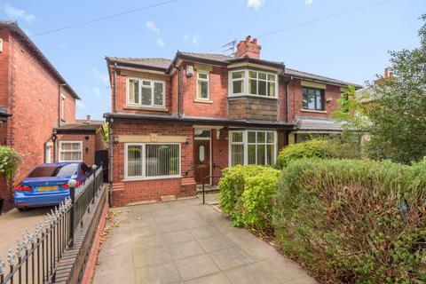 5 bedroom semi-detached house to rent, Leigh Road, Worsley, Manchester
