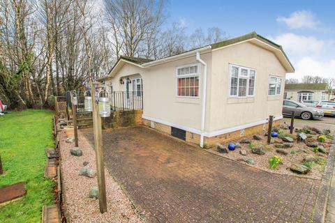 2 bedroom bungalow for sale, Pilgrims Close, Harrietsham, Maidstone