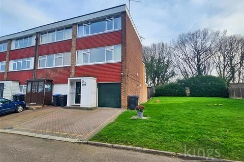 3 bedroom townhouse for sale, Priory Court, Harlow
