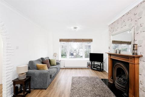 2 bedroom maisonette for sale - Hale Close, North Chingford
