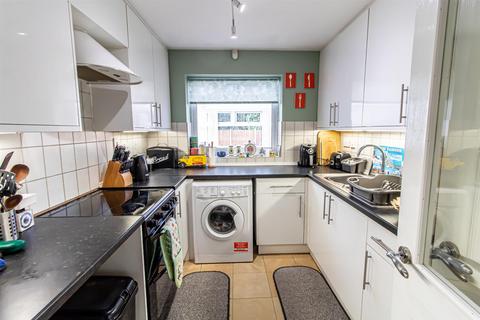 4 Pendle Crescent, Nottingham, NG3 3EZ