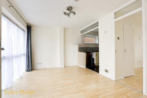 1 bedroom apartment for sale, Berners Way, Broxbourne EN10
