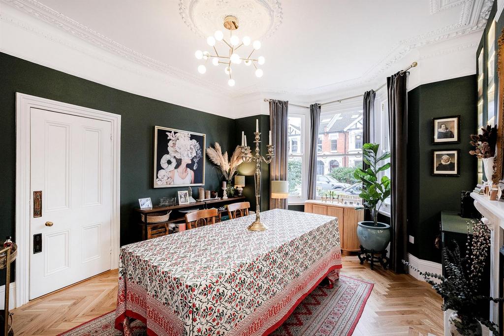 144 Wanstead Park Avenue-11 resized.jpg