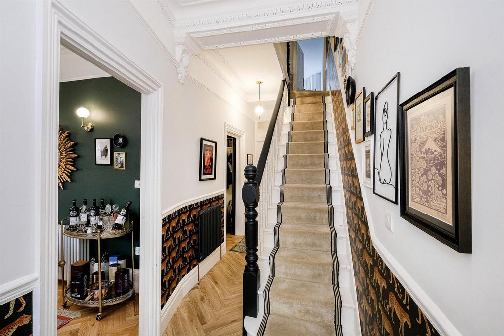 144 Wanstead Park Avenue-9 resized.jpg