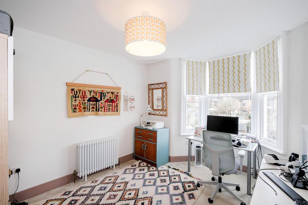 144 Wanstead Park Avenue-4 resized.jpg