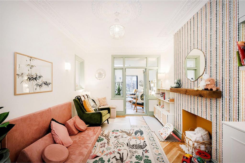 144 Wanstead Park Avenue-21 resized.jpg