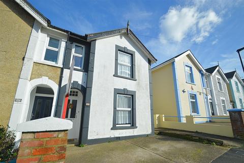 3 bedroom semi-detached house for sale - IDEAL FAMILY HOME * SHANKLIN