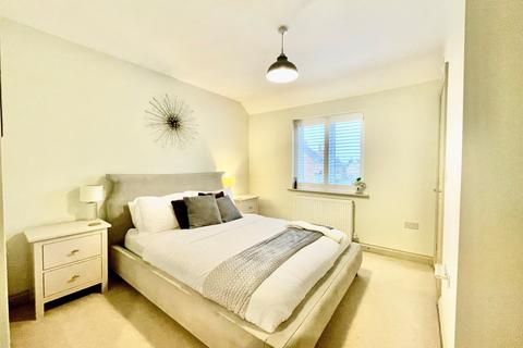 16 Hayes Road, Deanshanger, Milton Keynes, MK19 6HW