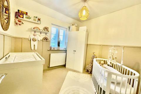 16 Hayes Road, Deanshanger, Milton Keynes, MK19 6HW