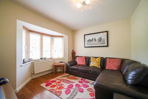 4 bedroom detached house to rent, The Ridings, Northampton NN4