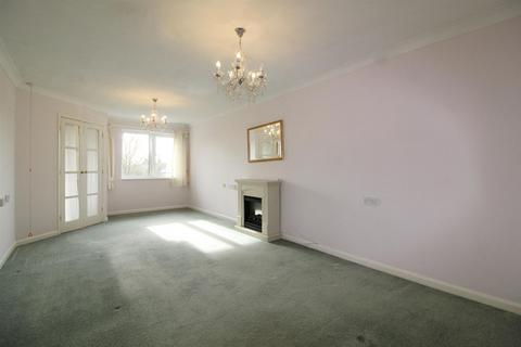 2 bedroom retirement property for sale, Christ Church Lane, Barnet EN5