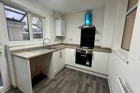 2 bedroom house to rent - Danylan, Aberkenfig, Bridgend