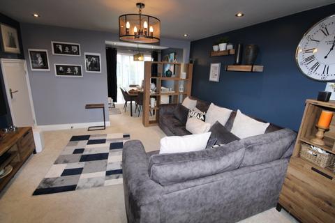 22 Gale Close, Lutterworth, LE17 4LL