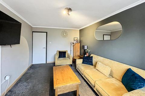 40 Malvern Drive, Bristol, BS30 8XD