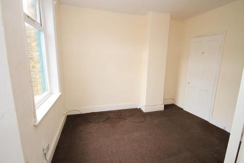 41 Frizinghall Road, Bradford, BD9 4LA