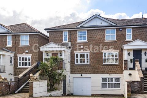 4 bedroom townhouse for sale, Newcombe Park, Mill Hill