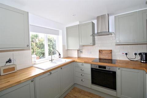 4 bedroom detached house for sale, Katherine Way, Seaford