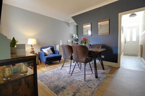 43 Cecil Road, Gloucester, GL1 5HG