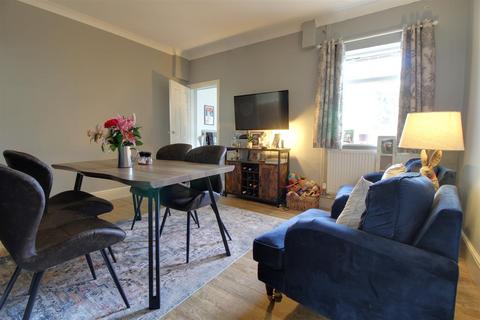 43 Cecil Road, Gloucester, GL1 5HG