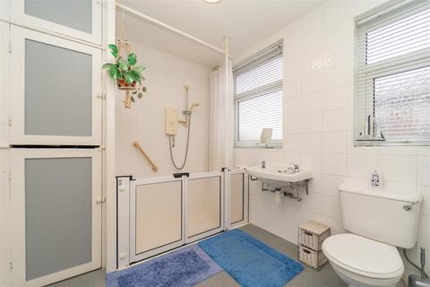 22 Basford Road, Manchester, M16 0GE