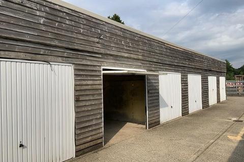 Property to rent, Garage storage | Chippenham
