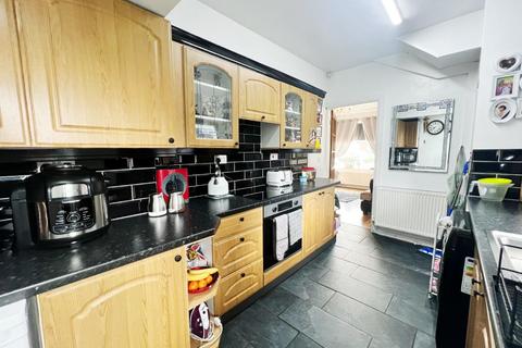 3 bedroom end of terrace house for sale, Dean Road, Ferryhill