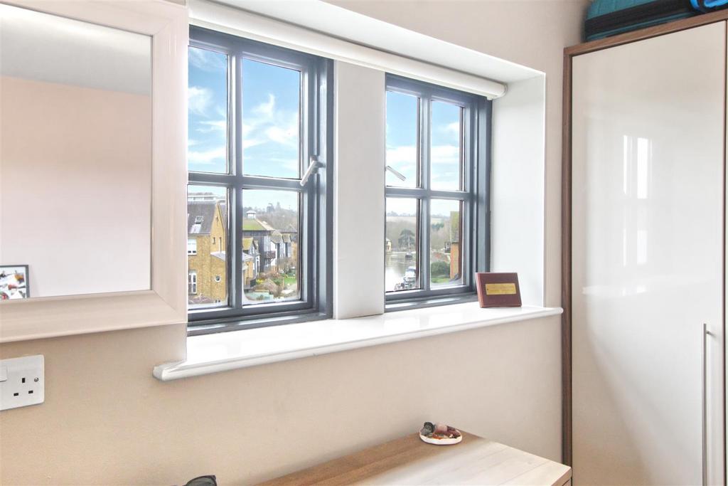 Bed 1 window.png
