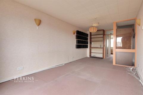 2 bedroom duplex for sale, Ealing, W5