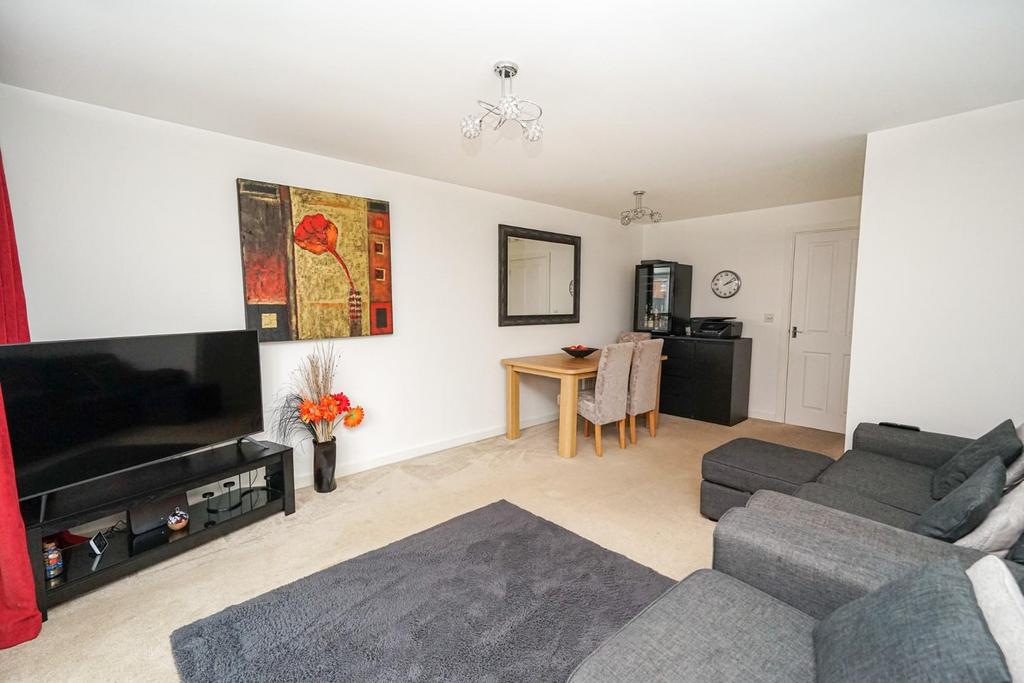 Drakes Avenue, Leighton Buzzard 2 bed terraced house for sale £300,000