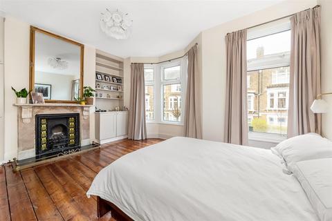 5 bedroom semi-detached house for sale, Glengarry Road, London SE22